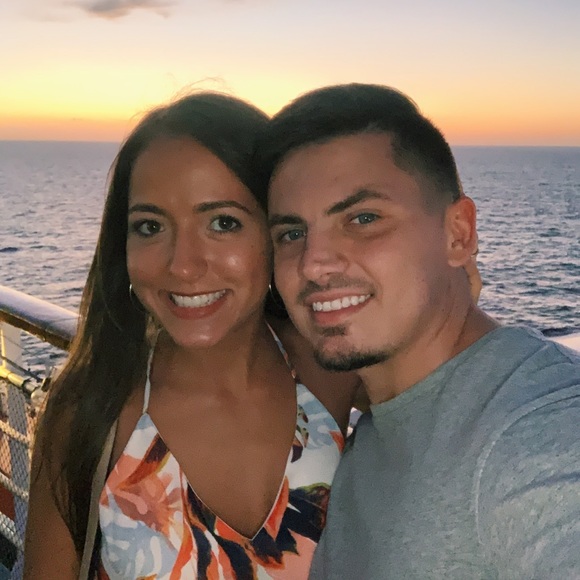 Meet your Posher, Cassie - Picture 1 of 1